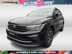 Volkswagen Tiguan - 1.4 TSI 245pk eHybrid Life DSG Automaat Panoramadak / Digital Cockpit Pro / Voorstoelen ve