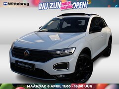 Volkswagen T-Roc - 1.5 TSI 150pk Sport Black Style DSG AUTOMAAT / Panorama dak / Navigatie / LM 18 inch / Cam
