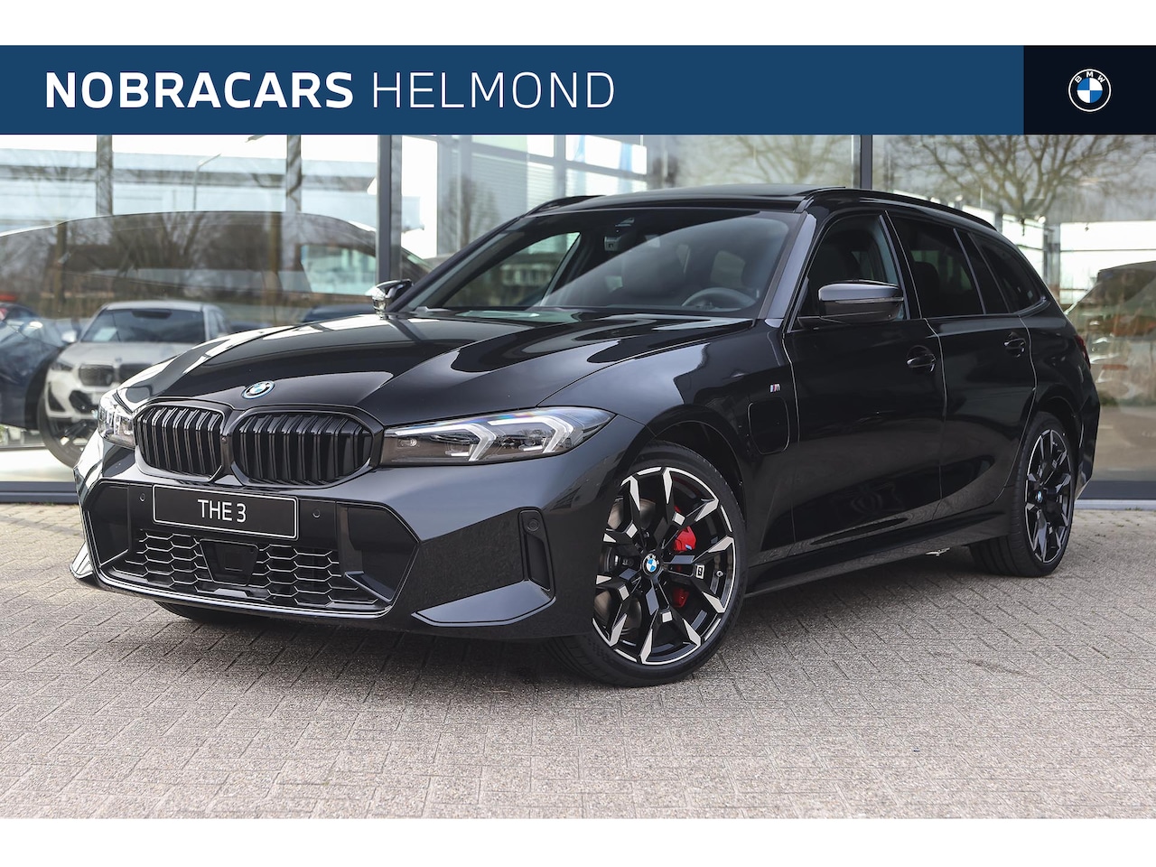 BMW 3-serie Touring - 330e High Executive M Sport Automaat / Trekhaak / Panoramadak / Sportstoelen / Comfort Acc - AutoWereld.nl