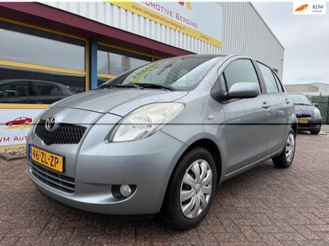 Toyota Yaris - 1.3 VVTi Sol AIRCO APK T/M 4-4-2027 - AutoWereld.nl
