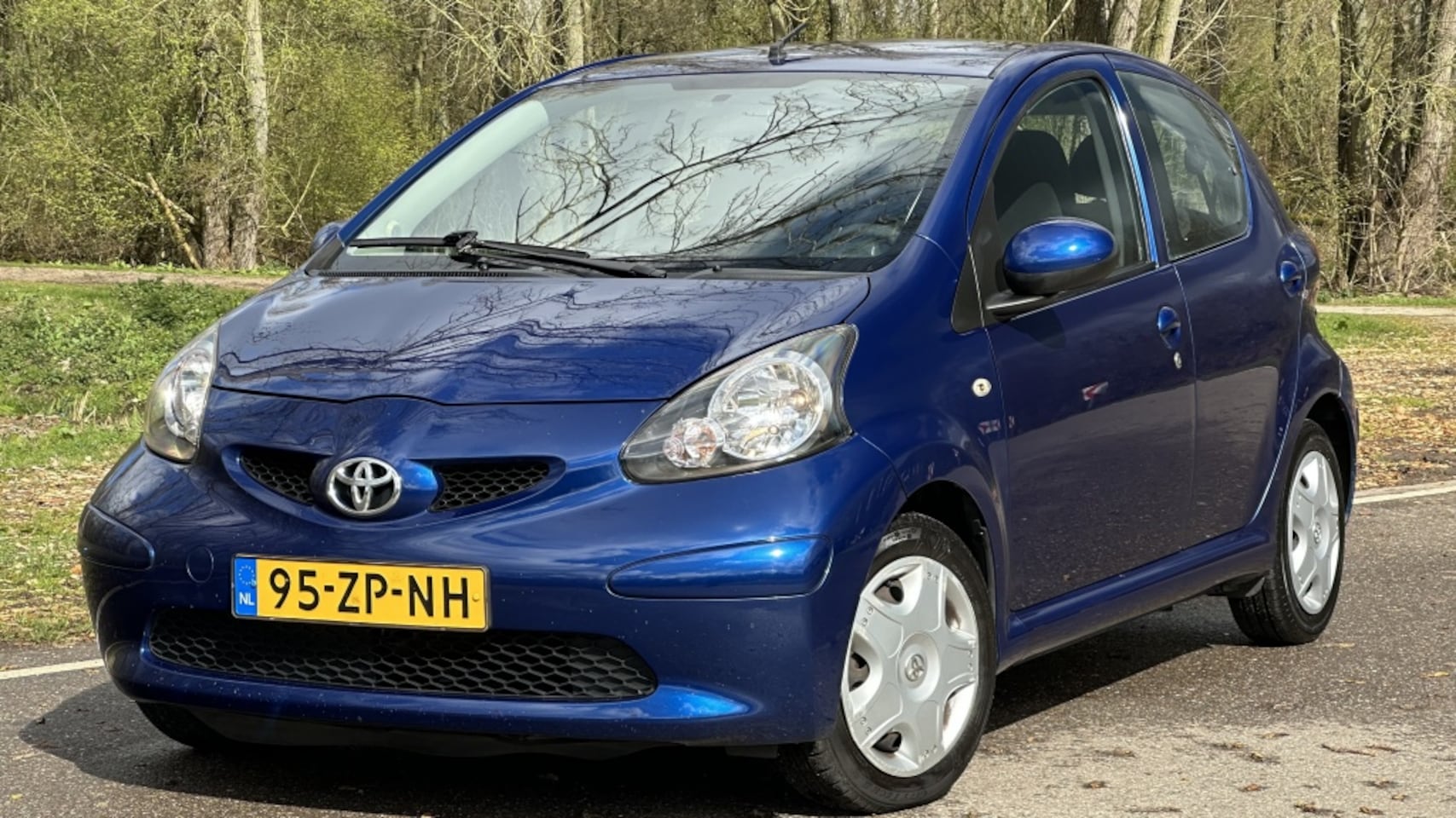 Toyota Aygo - 1.0-12V -5Drs-Airco-Stuurbekr.! - AutoWereld.nl
