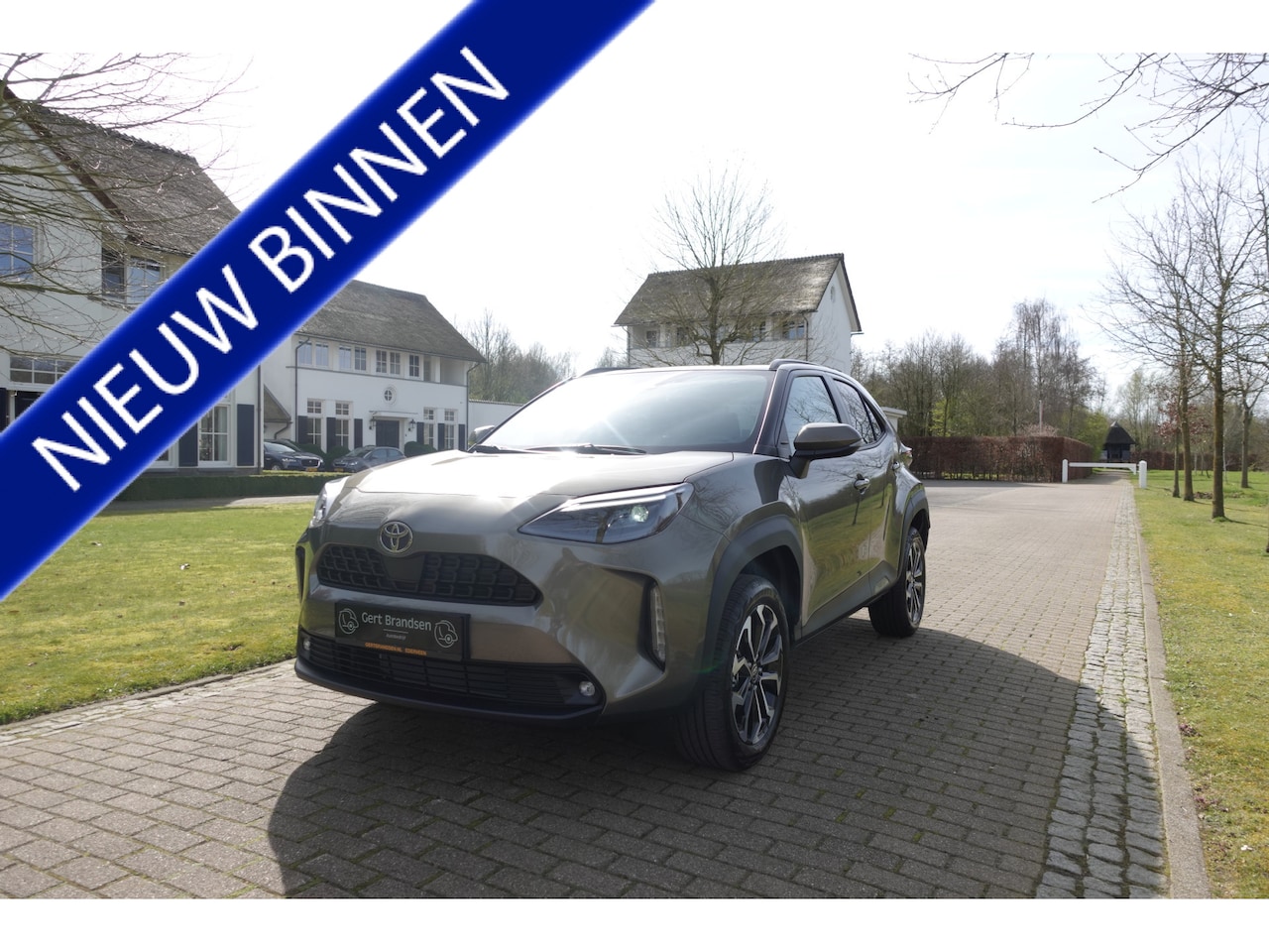 Toyota Yaris Cross - 1.5 Hybrid 115 Business Plus | Camera | Stoelverwarming | Stuurwielverwarming | ACC | CarP - AutoWereld.nl