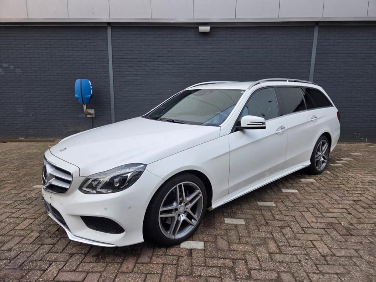 Mercedes-Benz E-klasse - 300 Ambition Avantgarde 300 Ambition Avantgarde - AutoWereld.nl