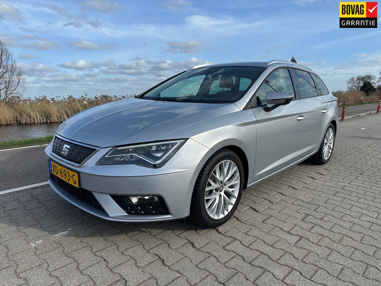 SEAT Leon ST - 1.0 EcoTSI Style Business Intense 1.0 EcoTSI Style Business Intense, Trekhaak, Led, Carplay, Cruisecontrol, PDC - AutoWereld.nl