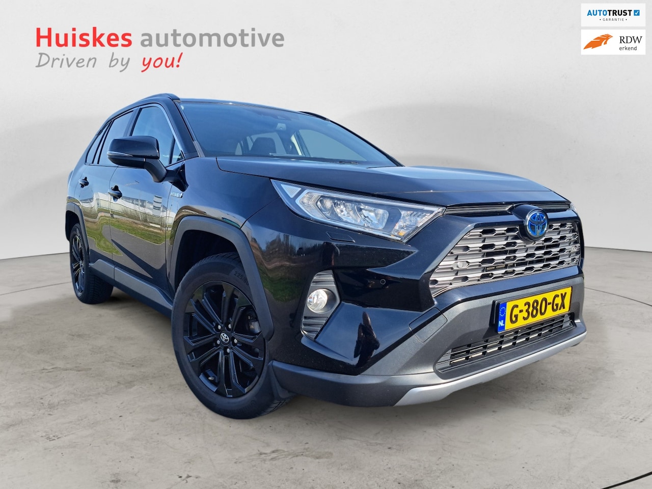 Toyota RAV4 - 2.5 Hybrid AWD Active Trekhaak/Carplay/Camera/LED - AutoWereld.nl