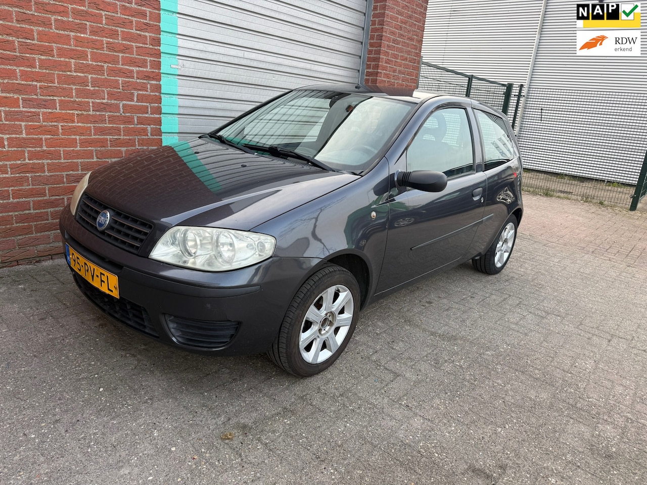 Fiat Punto - 1.2 Sound 3-deurs Bj:2004 NAP! - AutoWereld.nl