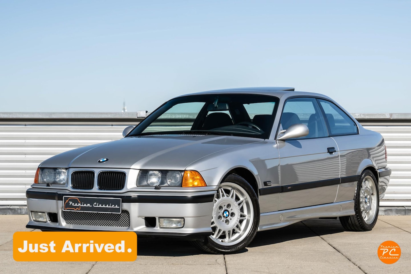 BMW 3-serie Coupé - M3 E36 3.0 | 62.000KM | Swiss delivered | First Paint | Sunroof - AutoWereld.nl