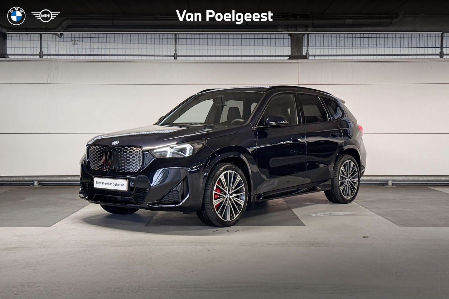 BMW iX1 - eDrive20 67 kWh M Sport Edition eDrive20 67 kWh M Sport Edition - AutoWereld.nl