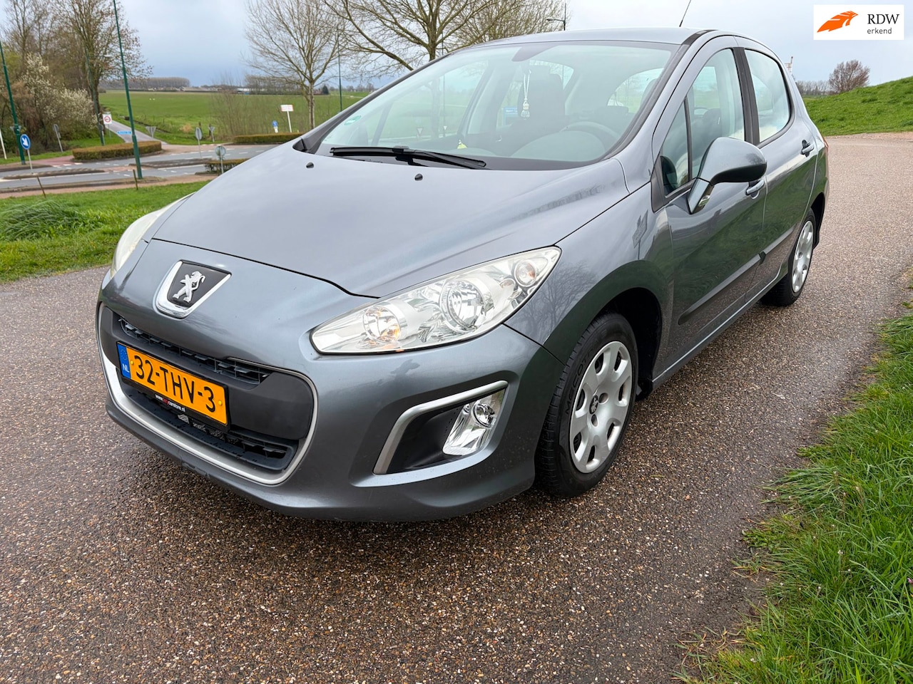 Peugeot 308 - 1.4 VTi Access Nieuwe APK Trekhaak top - AutoWereld.nl