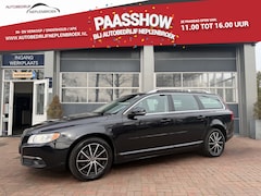 Volvo V70 - 1.6 T4 Limited Edition bj 2012 Schuifdak, Leer, Trekhaak, 17Inch, Navi Dealer onderhouden