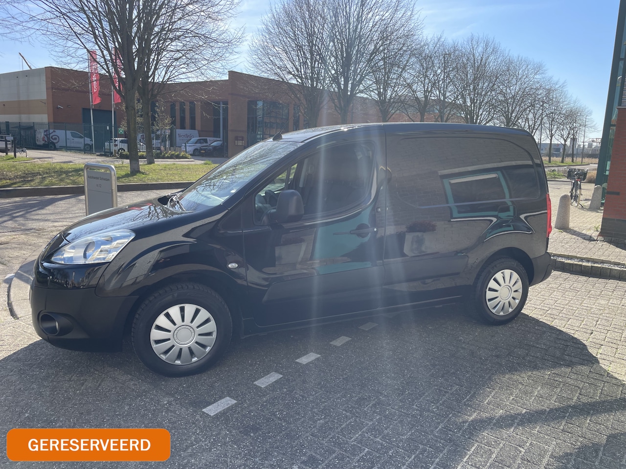 Peugeot Partner - 122 1.6 HDI L1 XT KM 131658 NAP APK TM 27/03/2027 PARKEERSENSOREN NETTE AUTO ! EL.RAMEN + - AutoWereld.nl