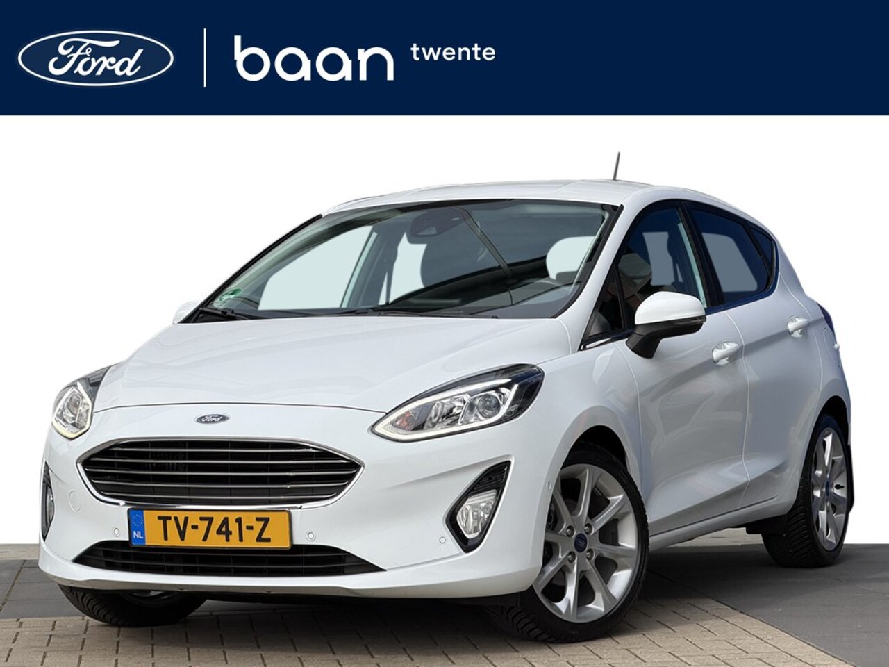 Ford Fiesta - 1.0 EcoBoost Titanium | Stoelverwarming | Camera | Cruise Control | Apple Carplay | Voorru - AutoWereld.nl