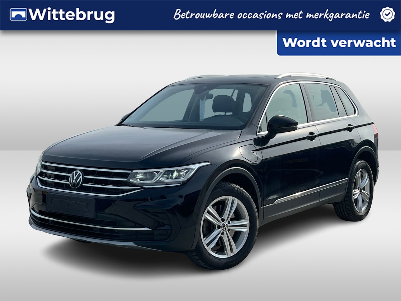 Volkswagen Tiguan - 1.4 TSI DSG eHybrid 245pk Elegance / Panoramadak / IQ Led / 360 Camera / Voorstoelen Verwa - AutoWereld.nl