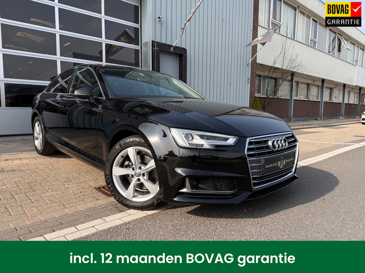 Audi A4 Limousine - 35 TFSI Sport AUT ECC/PDC/LED/XENON/LMV18/LEDER/NAVI - AutoWereld.nl