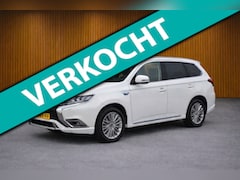 Mitsubishi Outlander - 2.4 PHEV Pure+