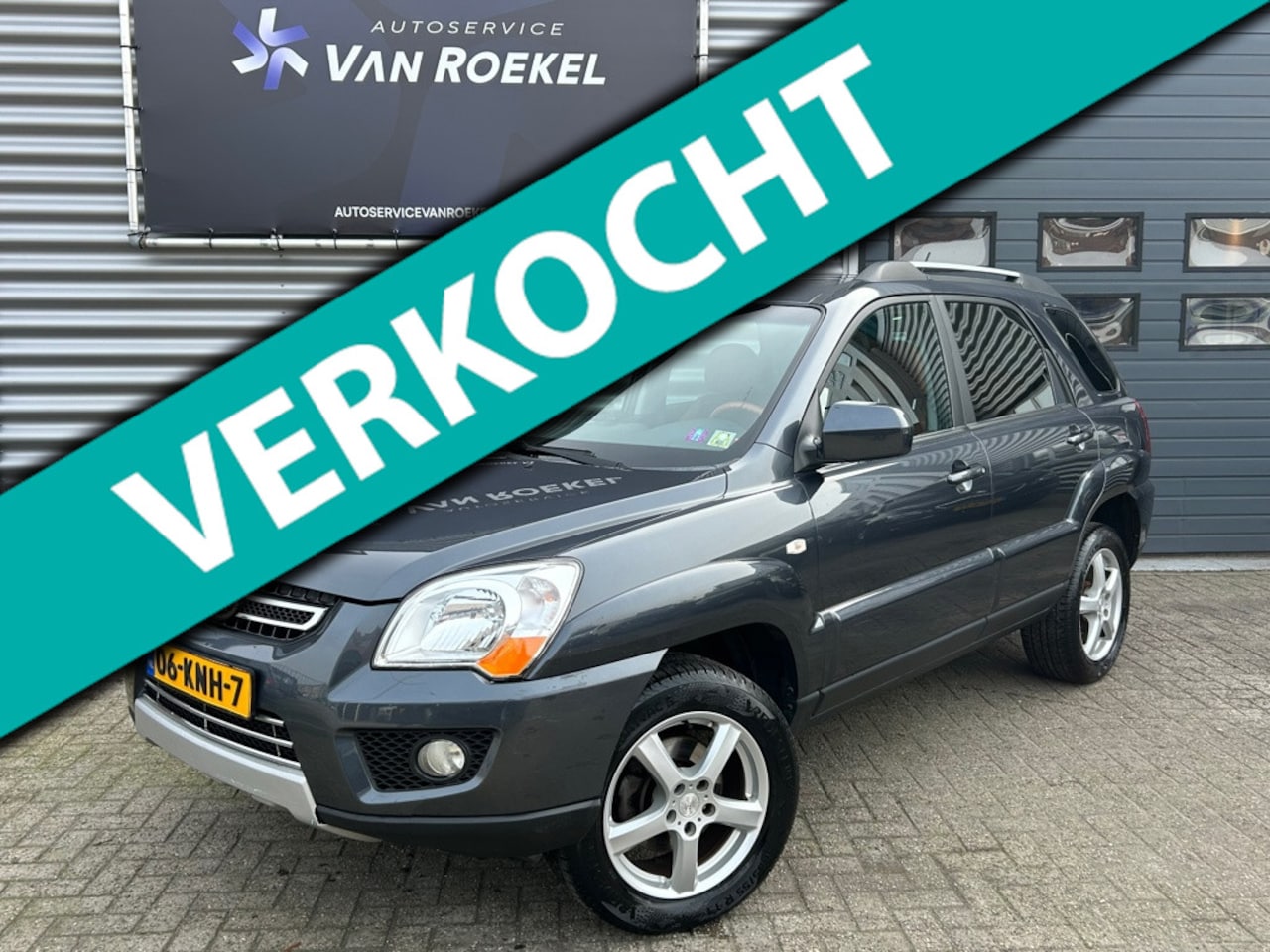 Kia Sportage - 2.0 CVVT Fifteen | Pano | Clima | Leer | Trekhaak - AutoWereld.nl