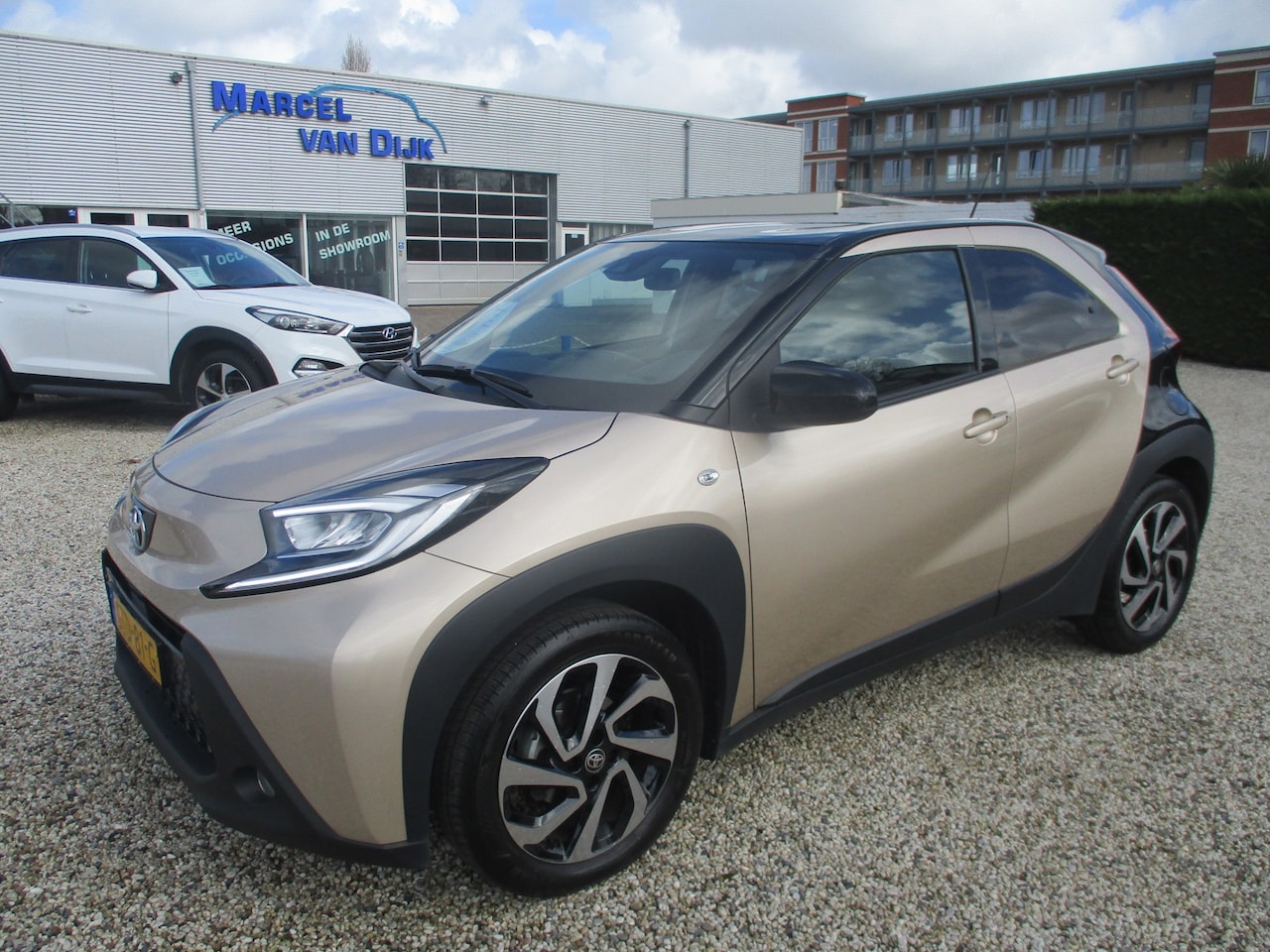 Toyota Aygo X - 1.0 VVT-i Pulse Automaat - AutoWereld.nl