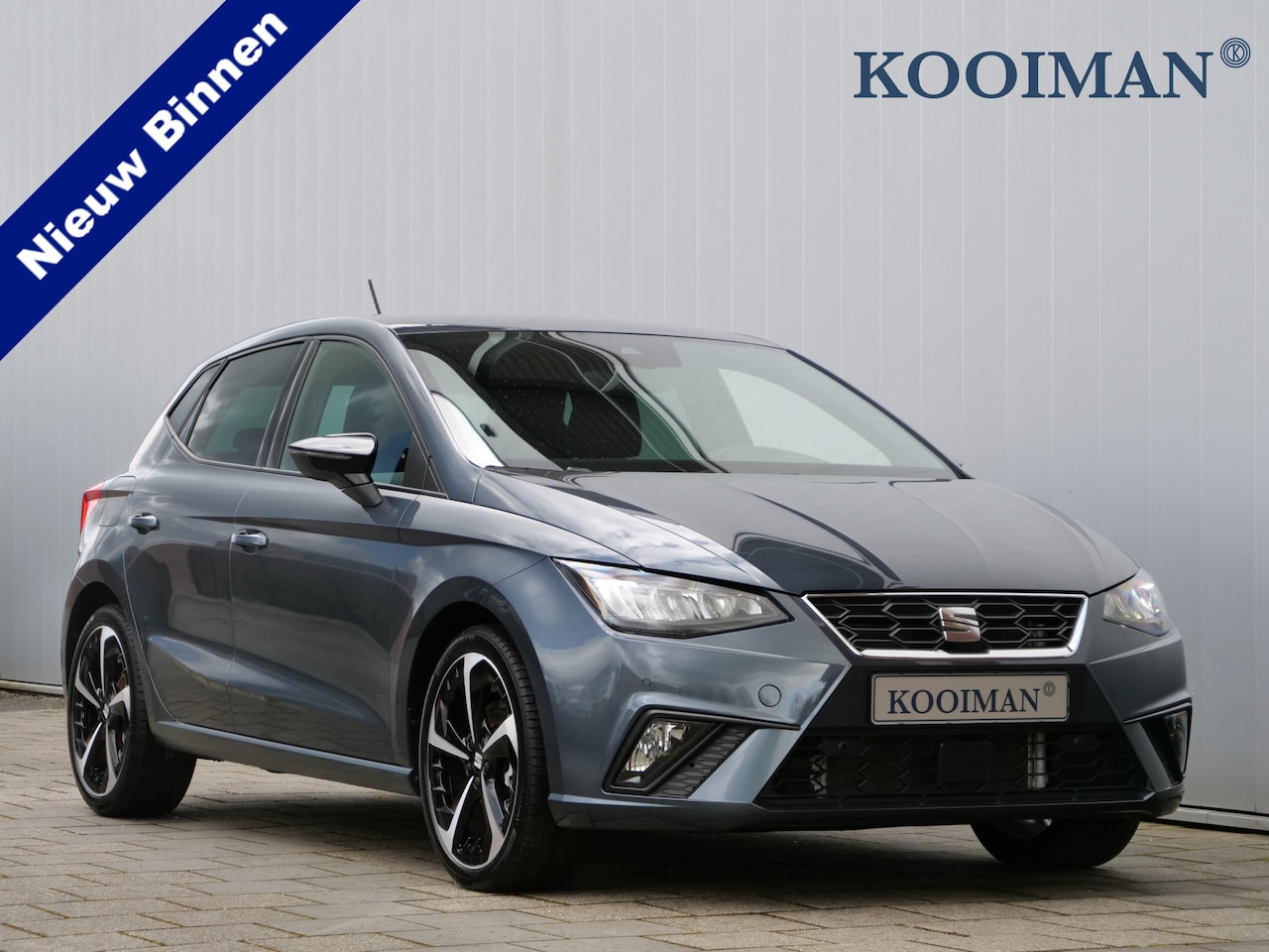 SEAT Ibiza - 1.0 TSI FR 115 Pk Automaat DAB / Apple Carplay / Camera / 18 inch / Stoelverwarming - AutoWereld.nl