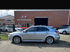 Mitsubishi Lancer Sportback - 1.8 Intense airco apk 16-11-2026 inruil mogelijk nap