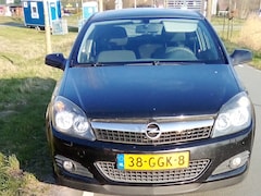 Opel Astra GTC - 1.6 Temptation