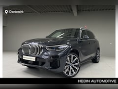 BMW X5 - xDrive45e M-Sport | 2 jaar Garantie | 22" | Panorama | Head-Up | Laser | Soft Close | Acti
