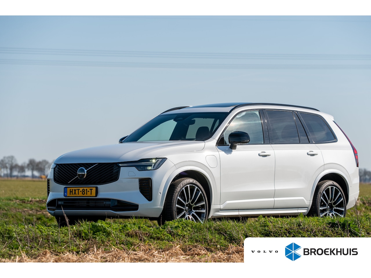 Volvo XC90 - T8 Ultra Dark | Navy Herringbone Weave | Pano | Fiscaal €99.000,-! | Crystal White! - AutoWereld.nl