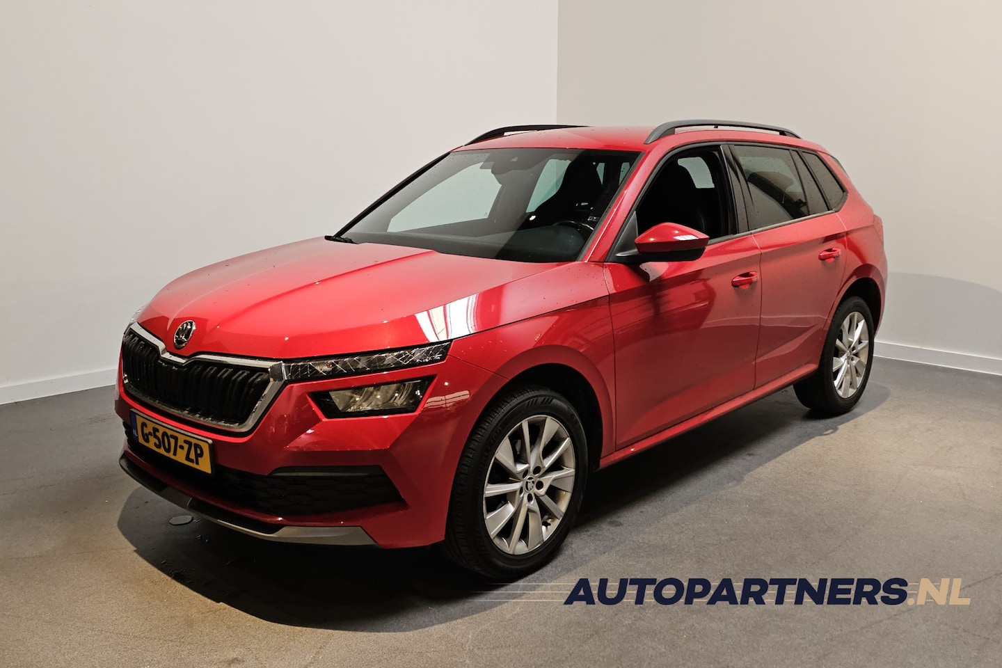 Skoda Kamiq - 1.0 TSI Sport Business - Apple Carplay/Android Auto - Trekhaak - Cruise - AutoWereld.nl