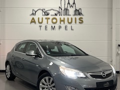 Opel Astra - 1.6 Turbo Cosmo Nap Airco Trekhaak Cruise Parkeersensoren Carplay Sfeer