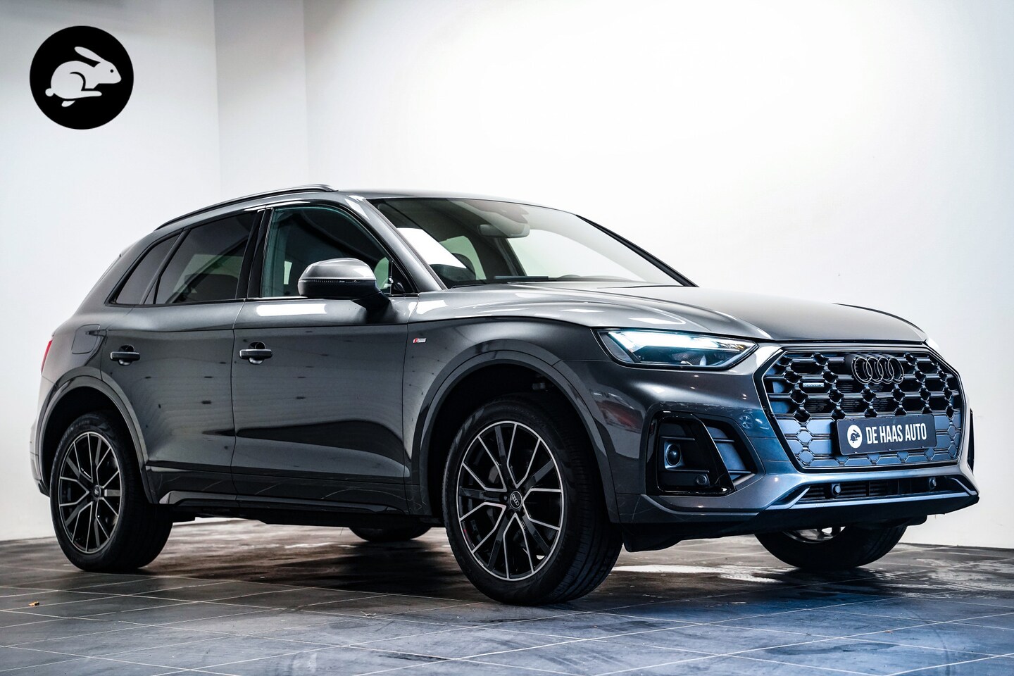 Audi Q5 - 55 TFSI e S-Line|Trekhaak|B&O|Camera|20 inch|Apple car play - AutoWereld.nl