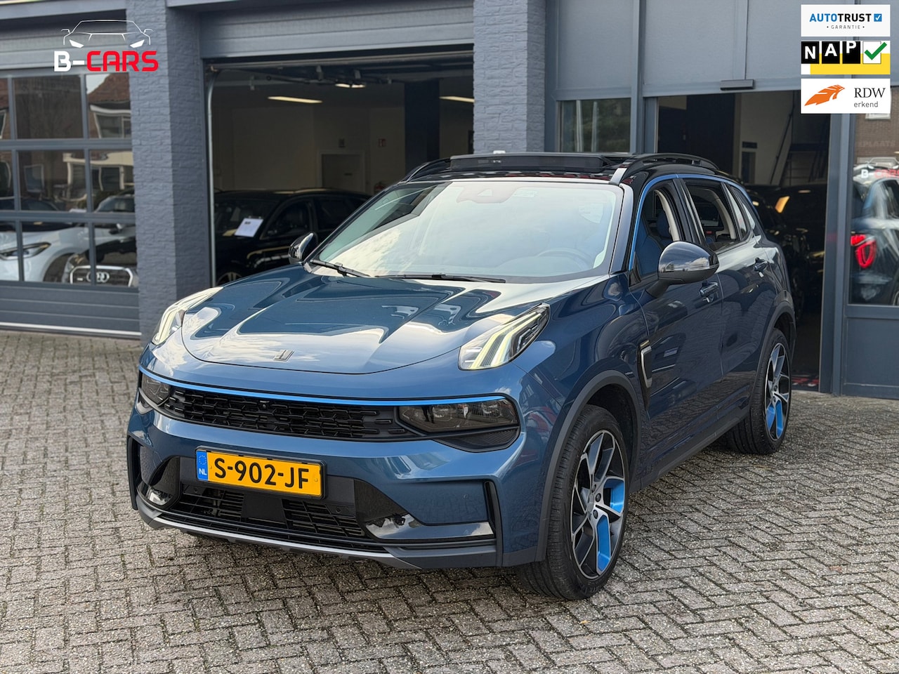 Lynk & Co 01 - 1.5 Pano|Trekhaak|Nap|Carplay|360camera| - AutoWereld.nl