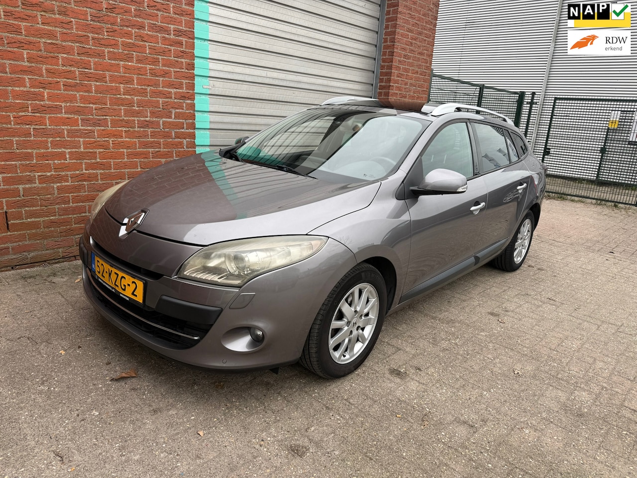Renault Mégane Estate - 1.4 TCe Privilége NAV.+ Clima Bj:2010 NAP! - AutoWereld.nl
