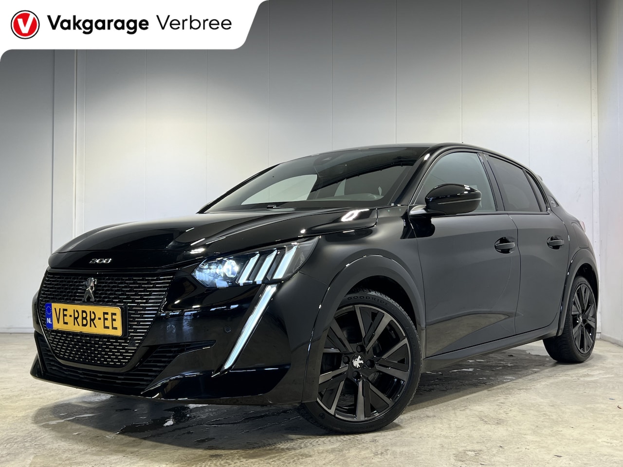 Peugeot 208 - 1.2 Turbo GT | Navigatie/Apple Carplay/Android Auto | LM Velgen 17" | Achteruitrijcamera e - AutoWereld.nl