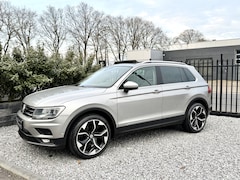 Volkswagen Tiguan - 1.4 TSI Join Panodak|Navi|ACC|Camera|Keyles Grijs