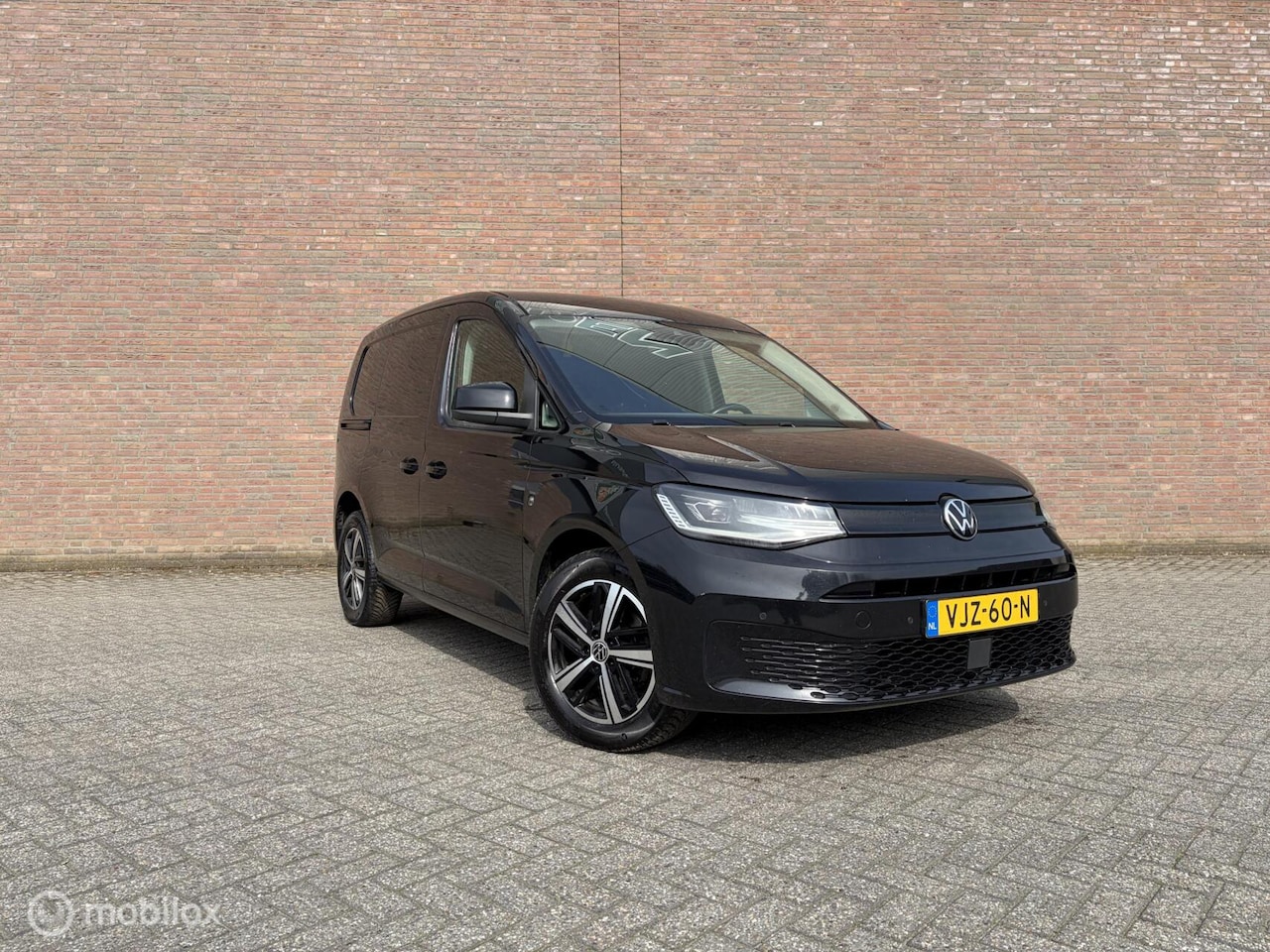 Volkswagen Caddy Cargo - 2.0 TDI 1st Edition APK/CARPLAY/LED - AutoWereld.nl
