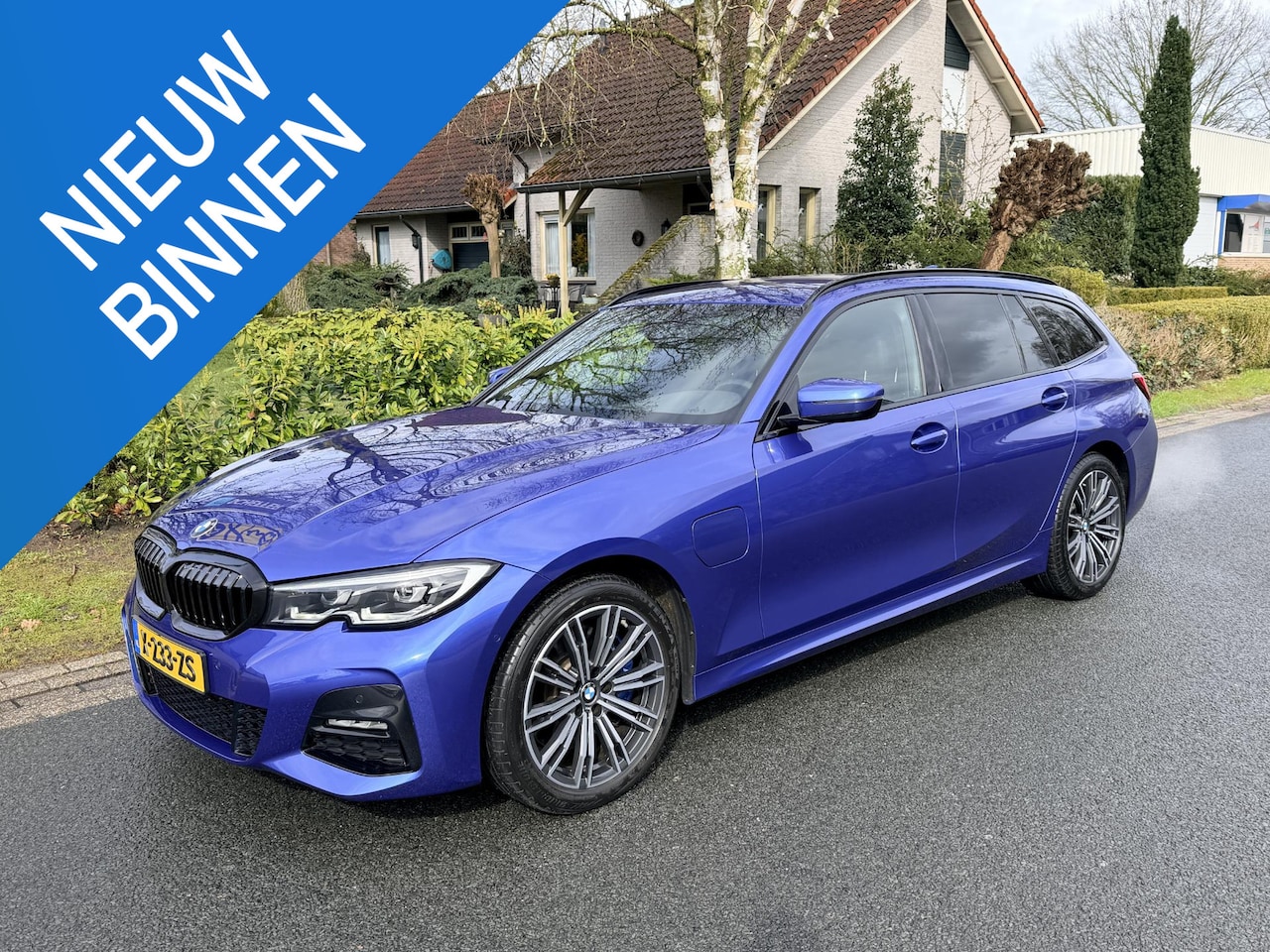 BMW 3-serie Touring - 330e M-Sport 292PK Navi•Camera - AutoWereld.nl