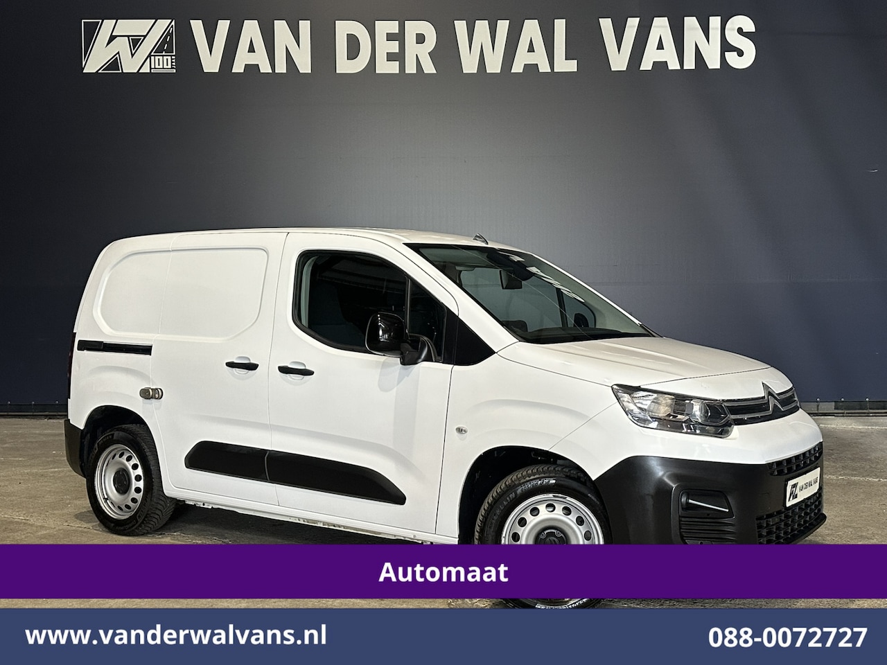 Citroën Berlingo - 1.2 PureTech 130pk Automaat Benzine L1H1 Inrichting Euro6 Airco | Navigatie | Camera Apple - AutoWereld.nl