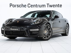 Porsche Panamera - GTS