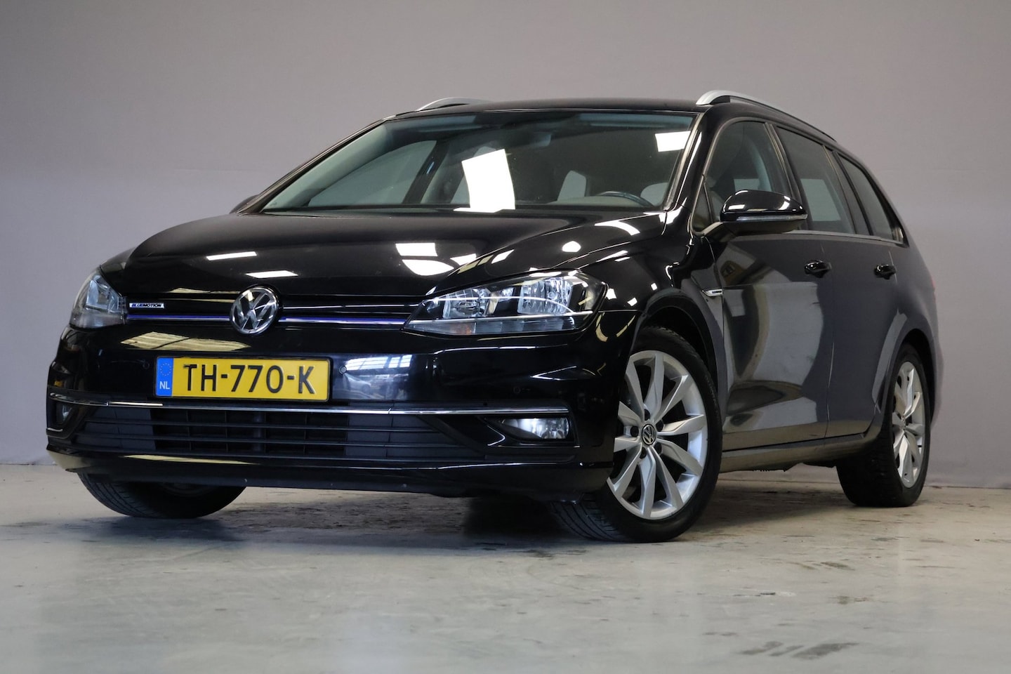 Volkswagen Golf Variant - 1.5 TSI Highline |Virtual|Adaptive|Carplay| - AutoWereld.nl