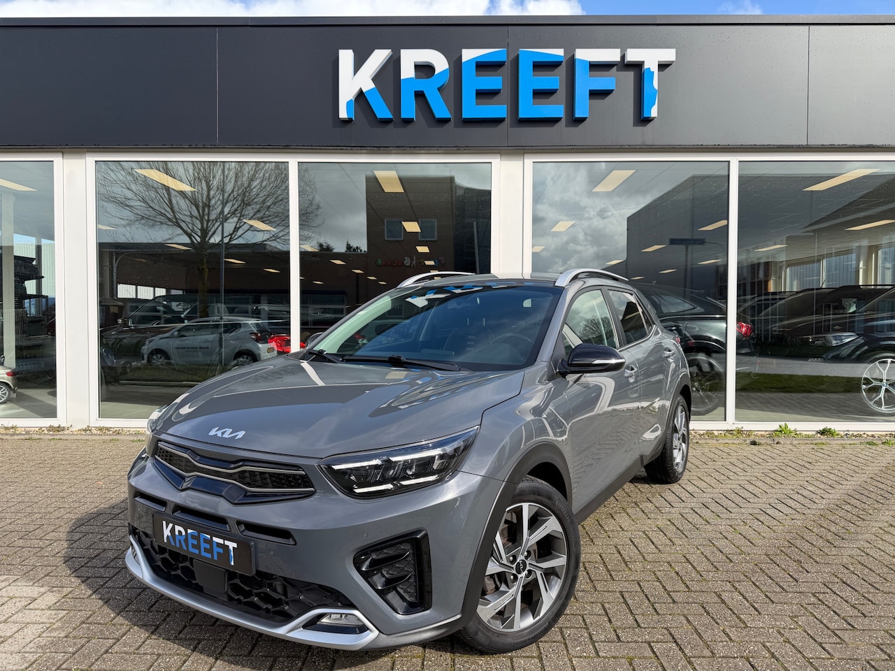 Kia Stonic - 1.0 T-GDi GT-PlusLine Metallic | Winterpakket - AutoWereld.nl