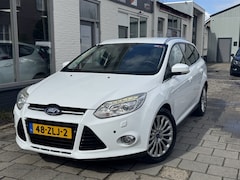 Ford Focus Wagon - 1.6 EcoB. Titanium* Sfeerverlichting
