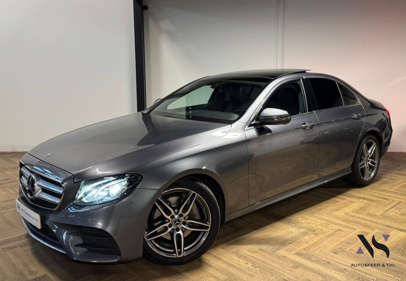 Mercedes-Benz E-klasse - 200 d Business Solution PANO CAM CARPLAY - AutoWereld.nl