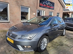 SEAT Leon - 1.0 EcoTSI Style. 1ste eigenaar, dealer onderhouden. O.a. carplay, camera, cruise, navi. P