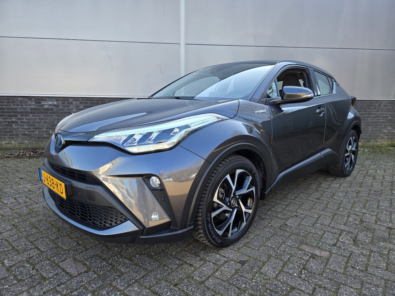 Toyota C-HR - 1.8 Hybrid Dynamic 1.8 Hybrid Dynamic, Trekhaak, Parkeersensoren - AutoWereld.nl