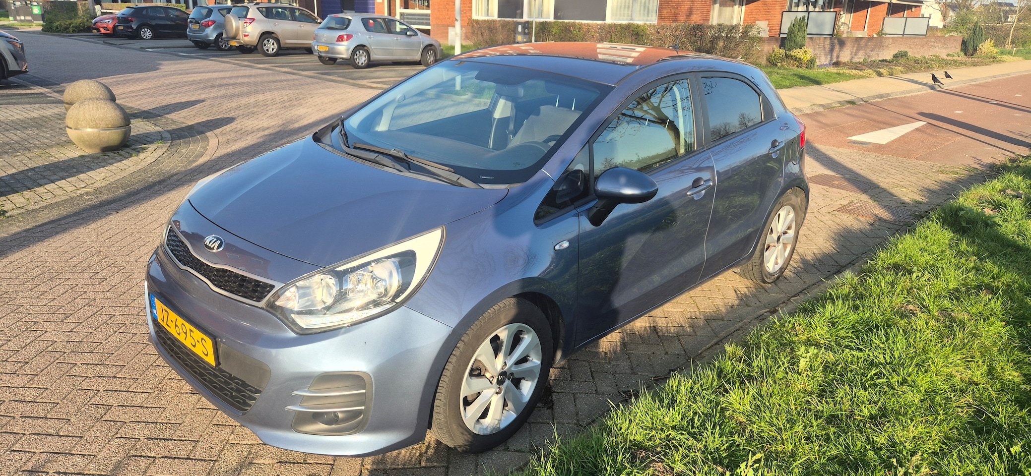 Kia Rio - 1.2 CVVT DynamicLine Navigatie/achteruitrijcamera - AutoWereld.nl