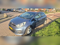 Kia Rio - 1.2 CVVT DynamicLine Navigatie/achteruitrijcamera