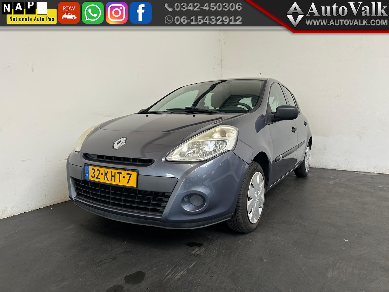 Renault Clio - 1.2 Special Line. Navi. Airco! - AutoWereld.nl