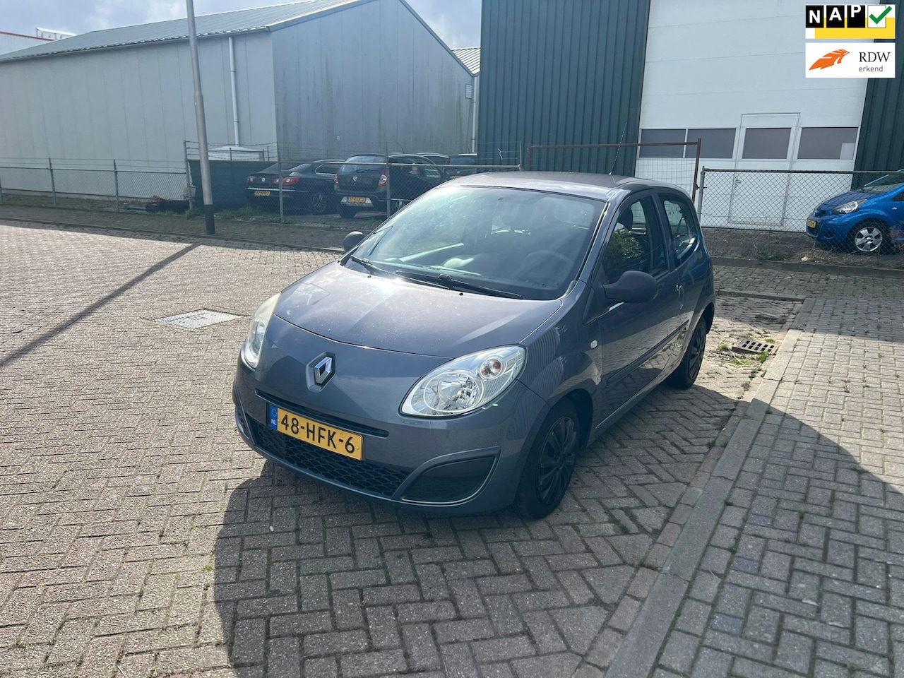 Renault Twingo - 1.2 Authentique Airco Elk Ramen - AutoWereld.nl