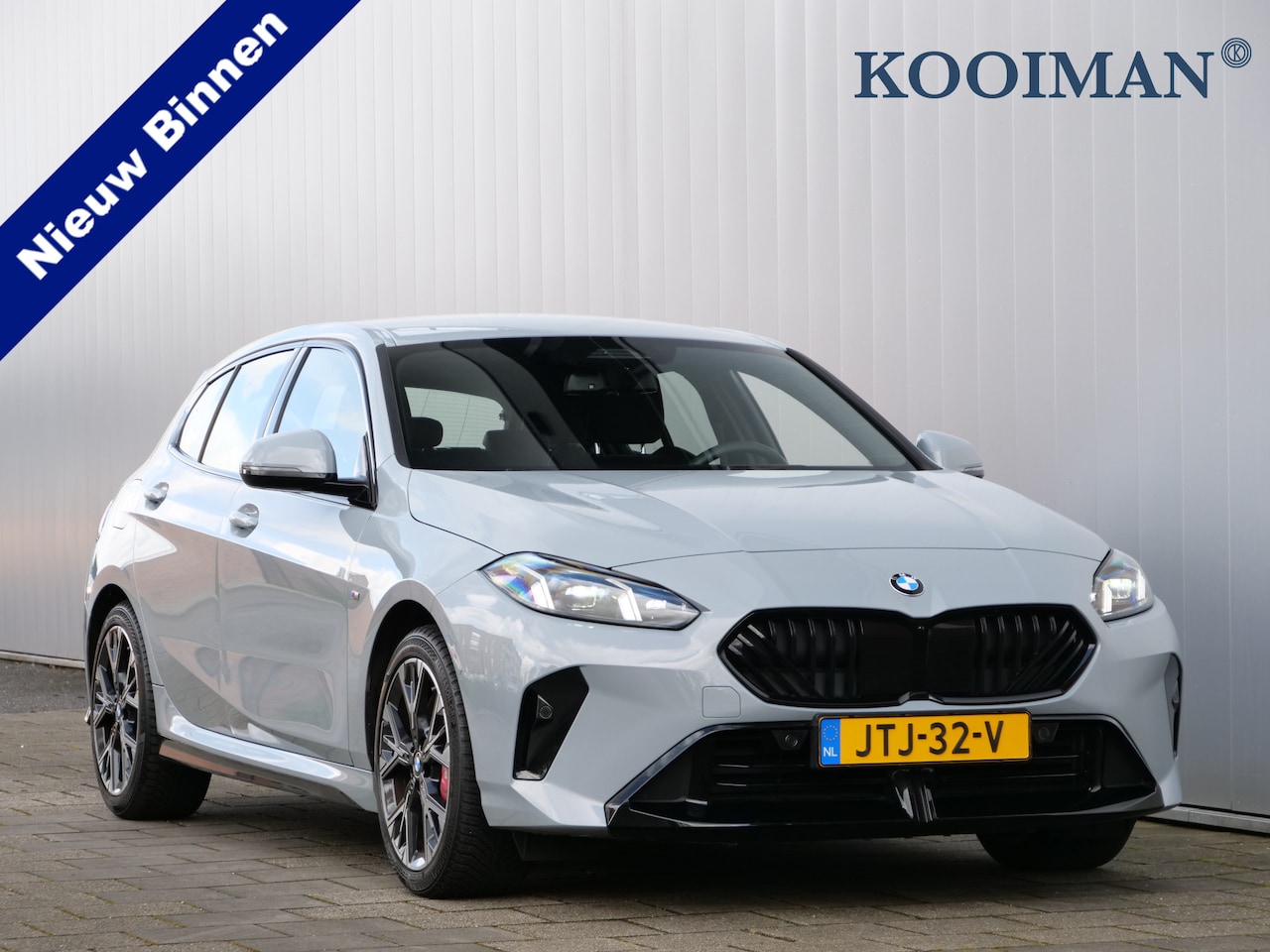 BMW 1-serie - 116 automaat 123pk M Sportpakket Pro Stoelverwarming /  Camera / Keyless entry - AutoWereld.nl