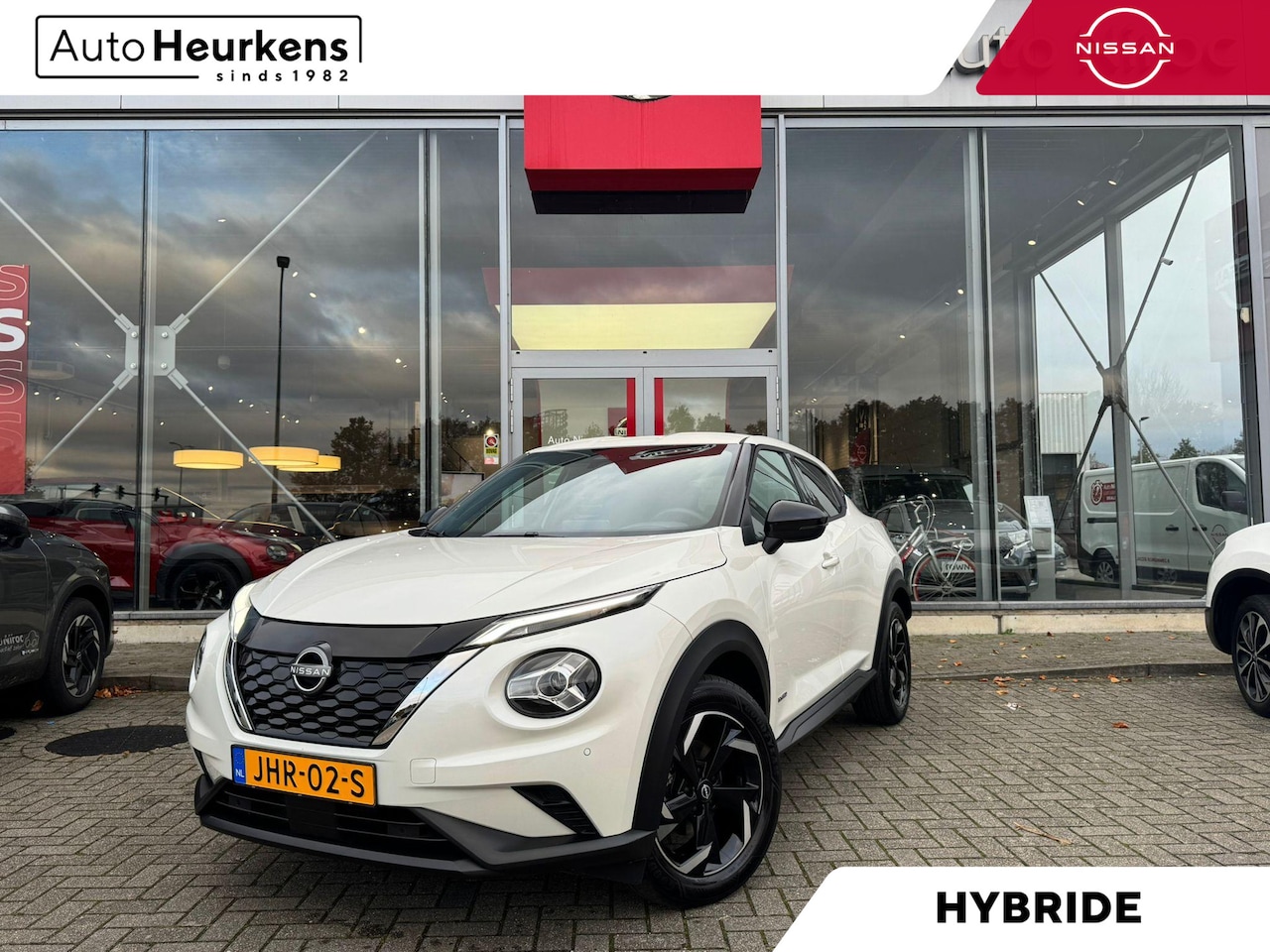 Nissan Juke - 1.6 Hybrid N-Connecta | CAMERA | KEYLESS ENTRY/START | - AutoWereld.nl