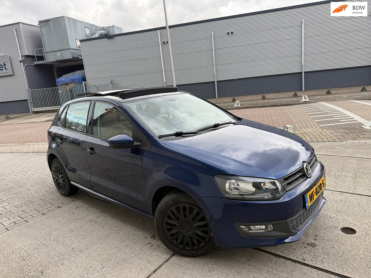 Volkswagen Polo - 1.2-12V BlueMotion Comfortline Panorama 5DR LEER PDC apk - AutoWereld.nl